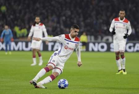 加冕英超M 加冕英超M